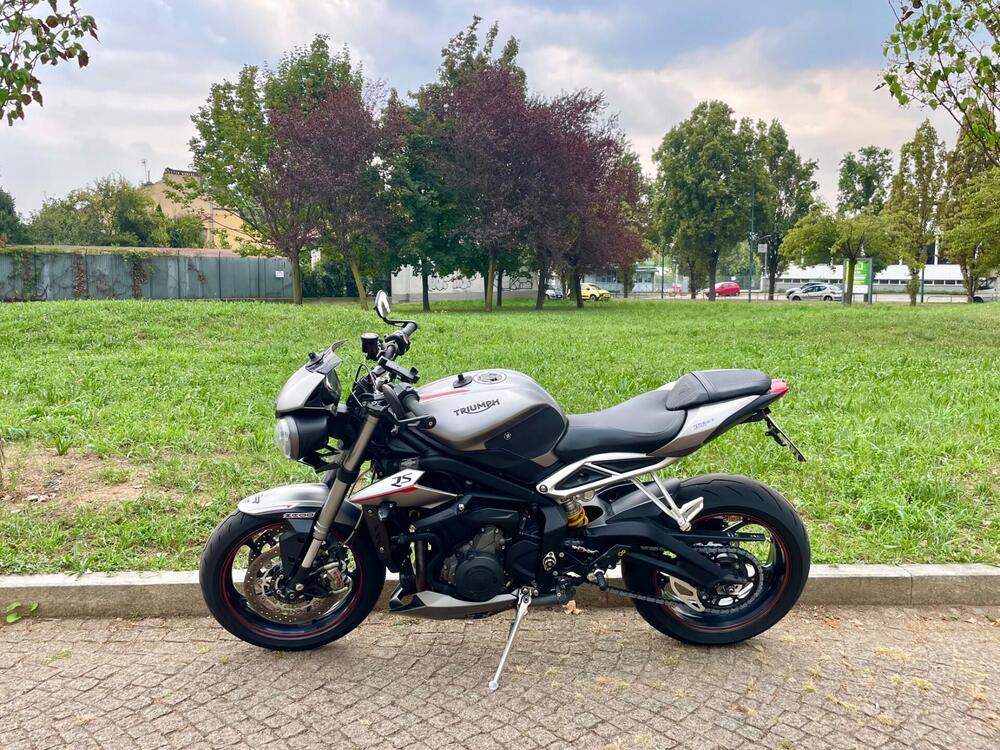 Triumph Street Triple RS (2017 - 19) (2)