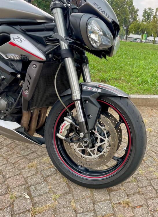 Triumph Street Triple RS (2017 - 19) (5)