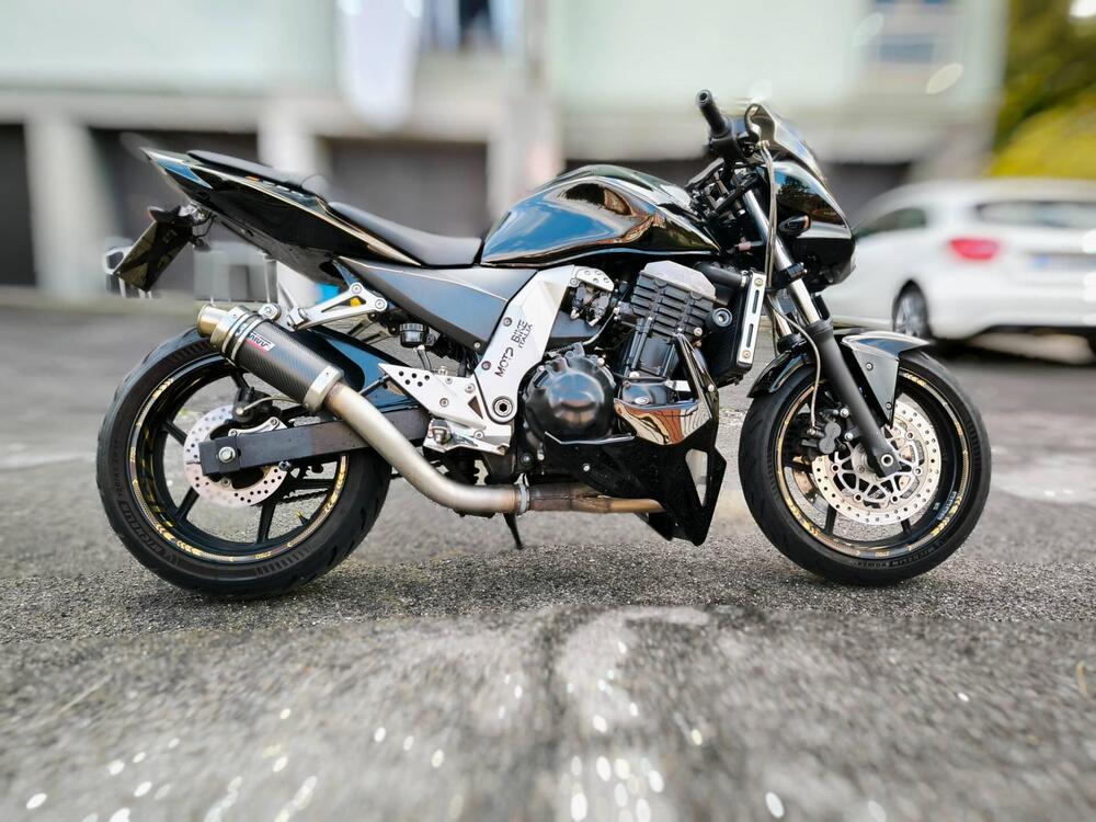 Kawasaki Z 750 (2003 - 06) (2)