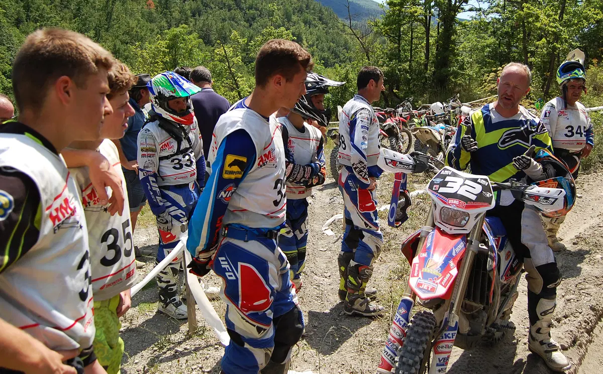Paul Edmondson (Enduro): a lezione col super campione della 125 (5)