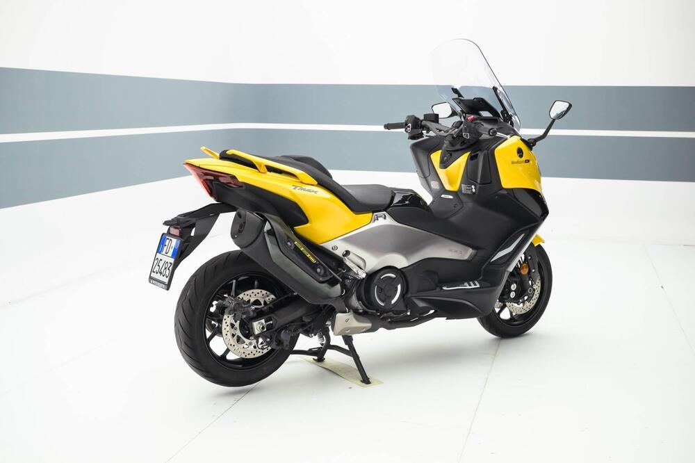Yamaha T-Max 560 (2022 - 24) (3)