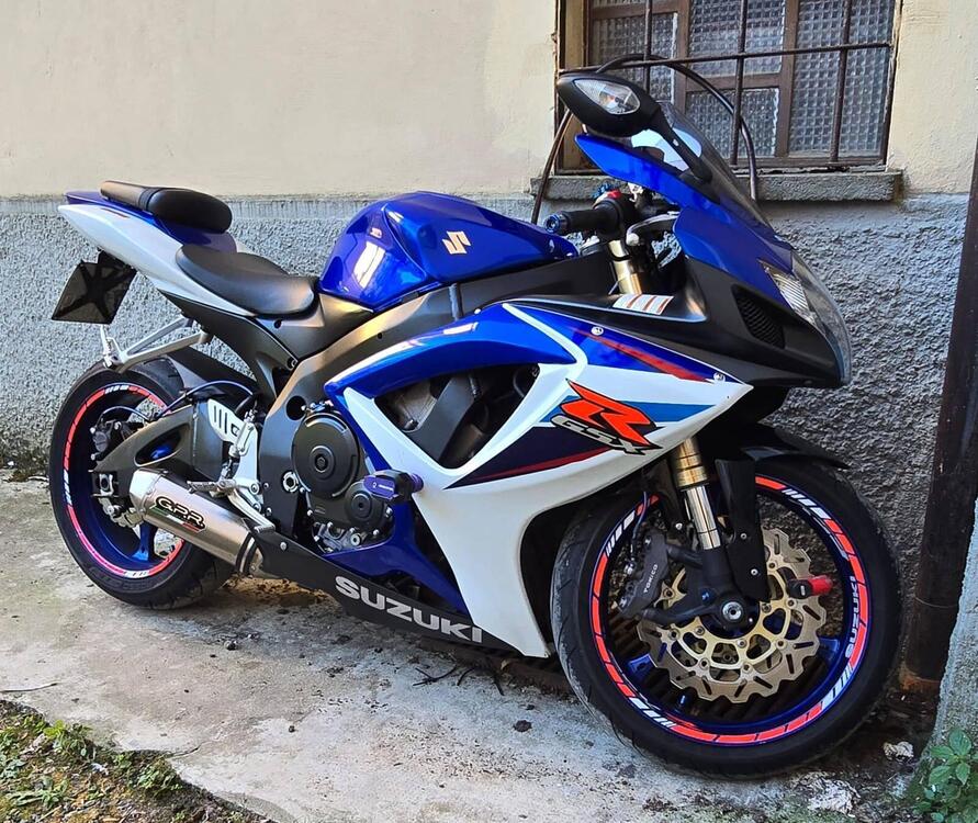 Suzuki GSX R 600 (2006 - 07) (4)