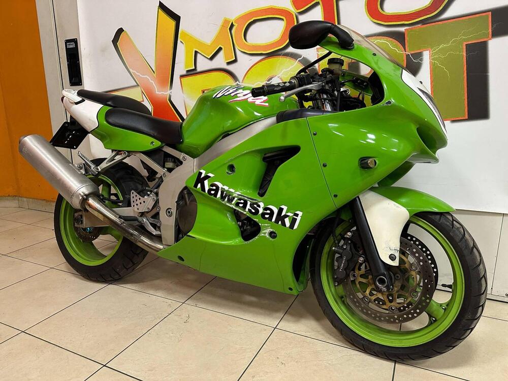 Kawasaki Ninja 600 ZX-6R (1998 - 99) (2)