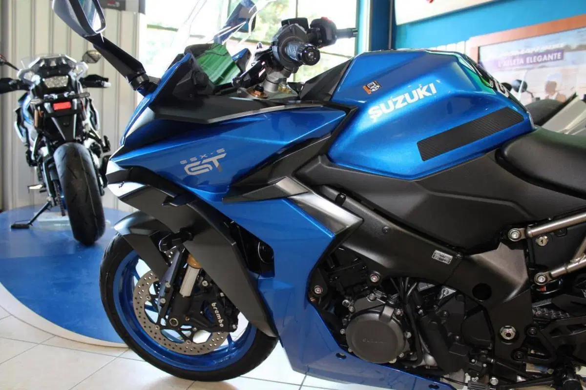 Suzuki GSX-S1000GT (2025 - 26) (7)