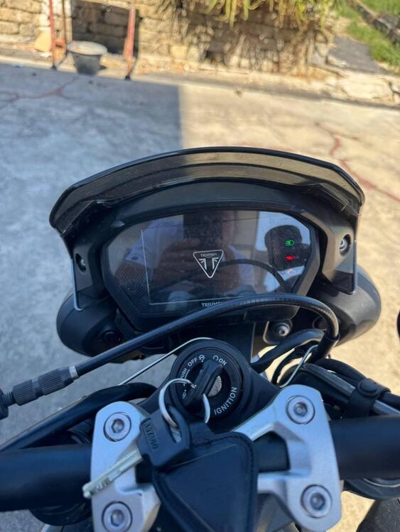 Triumph Street Triple RS (2020 - 22) (2)
