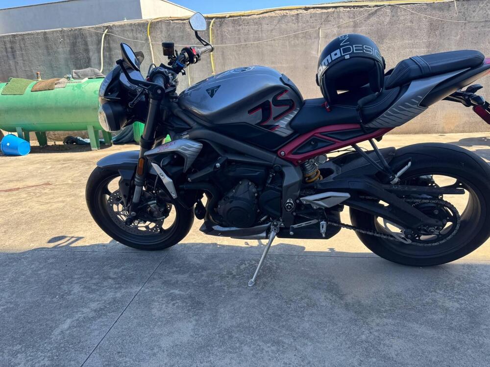Triumph Street Triple RS (2020 - 22) (3)
