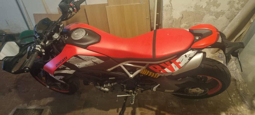 Ducati Hypermotard 950 RVE (2022 - 25) (2)