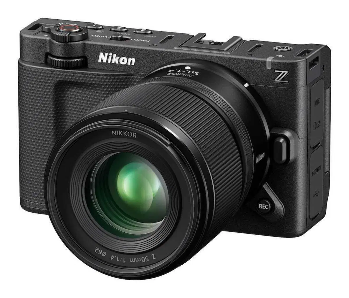 Nikon ZR: compatta e leggera, perfetta da portare in moto! (10)