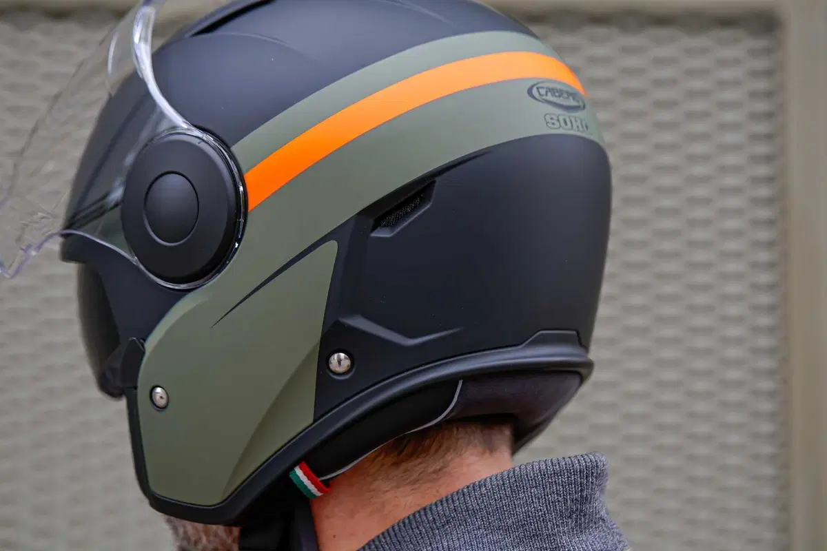 Caberg: il jet per la città si chiama SOHO (2)