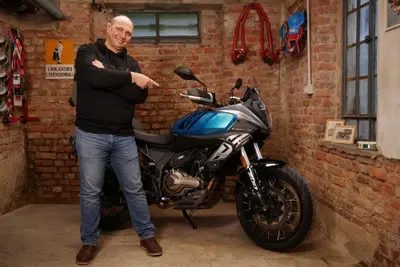 QJ Motor SRT 600 SX, la videoscheda tecnica: tutto quello che c'&egrave; da sapere [VIDEO]