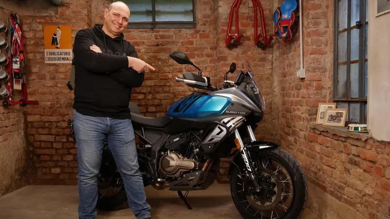 QJ Motor SRT 600 SX, la videoscheda tecnica: tutto quello che c'&egrave; da sapere [VIDEO]