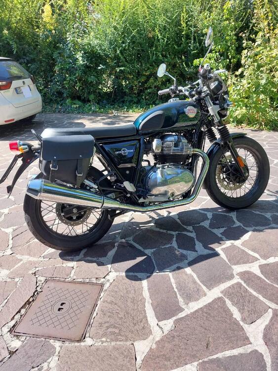 Royal Enfield Interceptor 650 (2021 - 25)