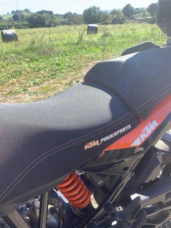 KTM 1050 Adventure (2015 - 16) (2)