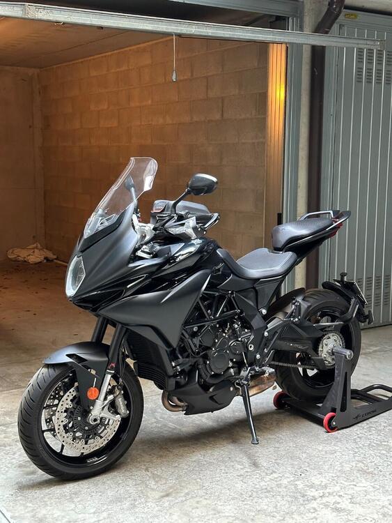 MV Agusta Turismo Veloce 800 Rosso (2021 - 23) (3)