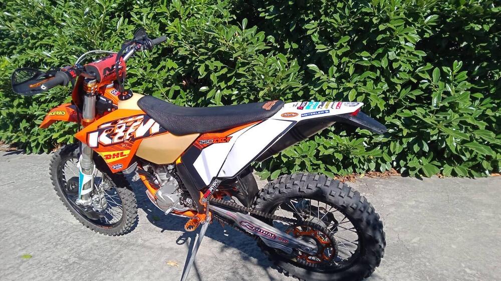 KTM 250 EXC-F (2011) (2)