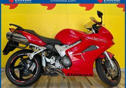 Honda VFR 800 (2002 - 05) usata