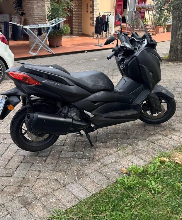 Yamaha X-Max 300 (2021 - 24) (5)