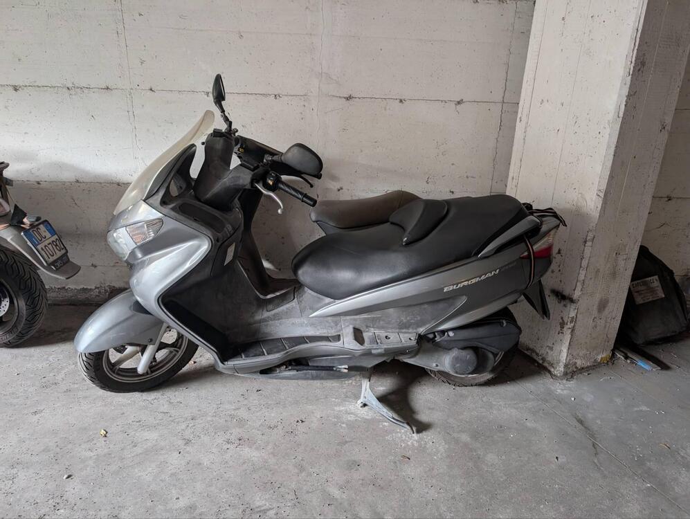 Suzuki Burgman UH 200 (2006 - 12) (2)