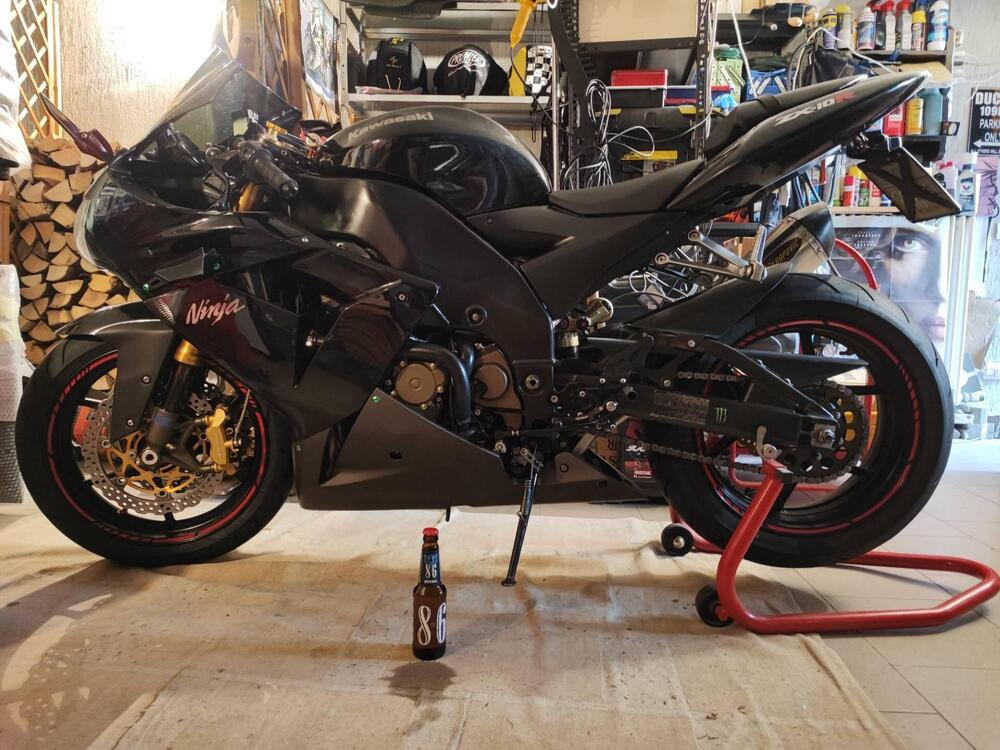 Kawasaki Ninja 1000 ZX-10R (2004 - 05) (4)