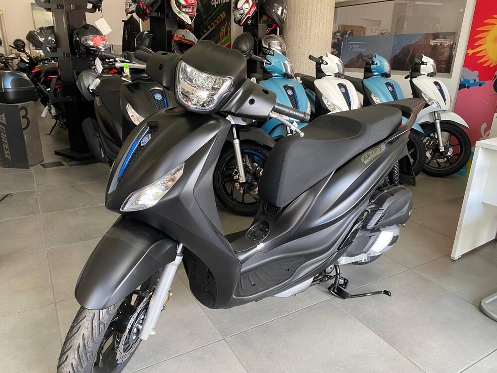 Piaggio Medley 125 S (2025) (4)