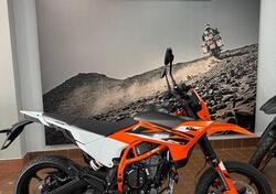 KTM 125 SMC R (2025) nuova