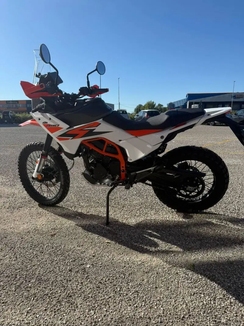 KTM 390 Adventure R (2025 - 26) (4)