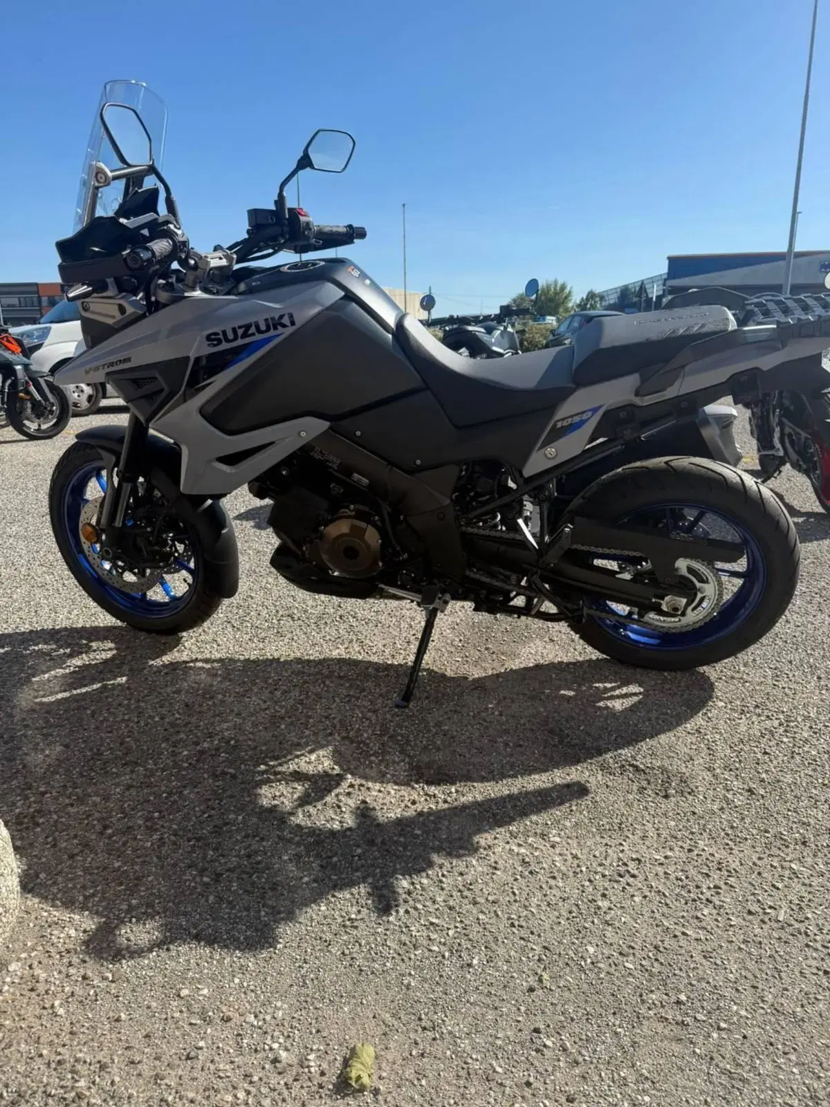 Suzuki V-Strom 1050SE (2025 - 26) (3)