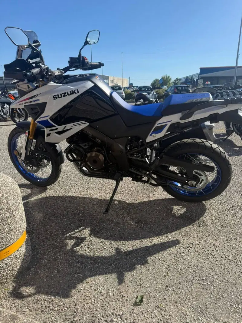 Suzuki V-Strom 1050DE (2025 - 26) (3)
