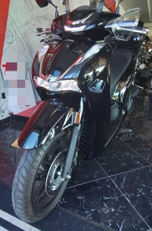 Honda SH 350 (2021 - 24) (5)