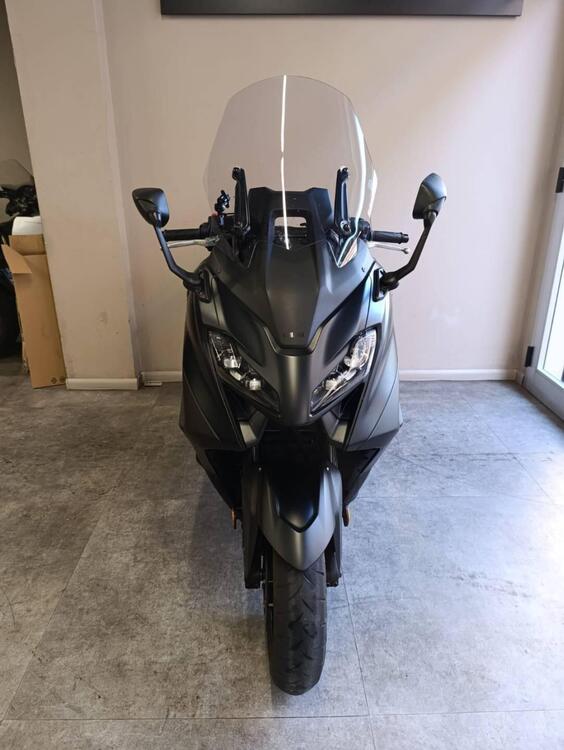 Yamaha T-Max 560 (2022 - 24) (4)