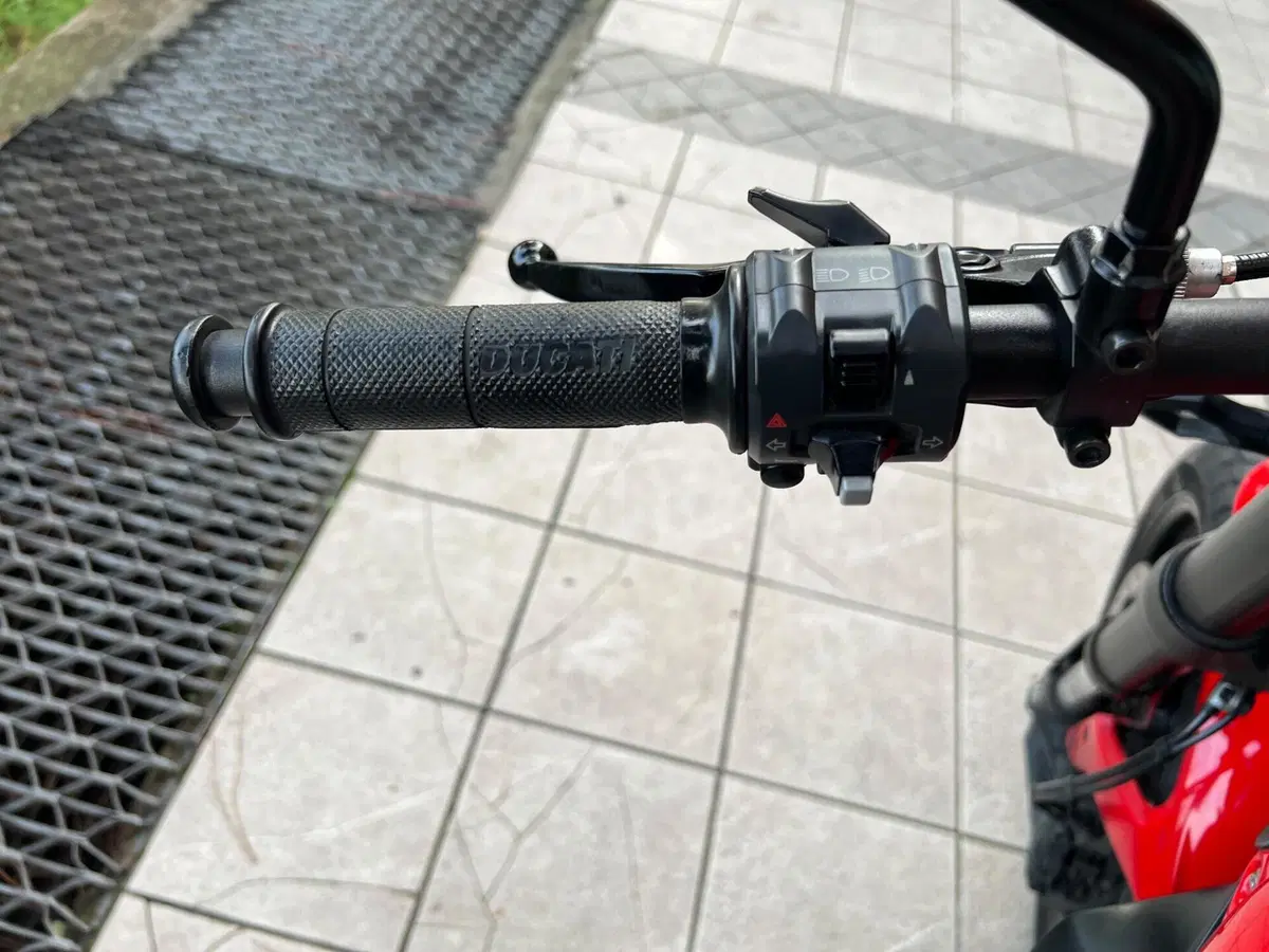 Ducati Scrambler 800 Classic (2015 - 16) (10)