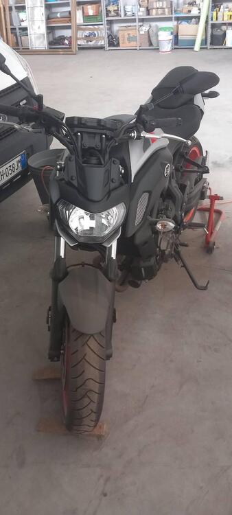 Yamaha MT-07 (2018 - 20) (4)