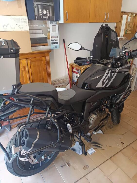 QJ Motor SRK 550 (2024 - 25) (2)