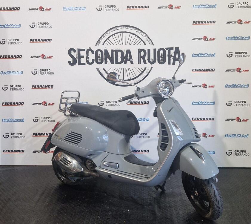 Vespa GTS 300 Supertech Hpe (2021 - 22) (3)