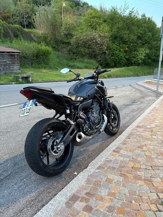 Yamaha MT-07 Pure (2023 - 25) (4)