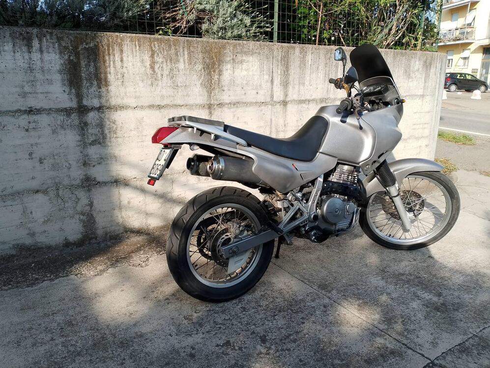 Honda NX 650 Dominator (1996 - 02)