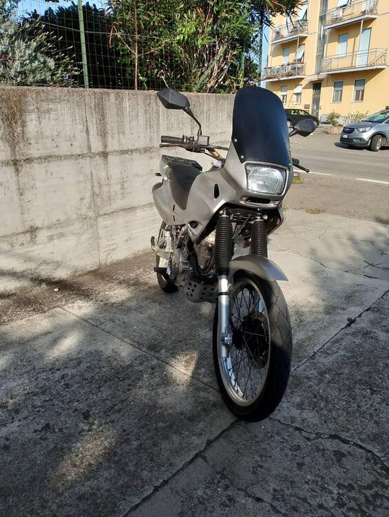 Honda NX 650 Dominator (1996 - 02) (4)