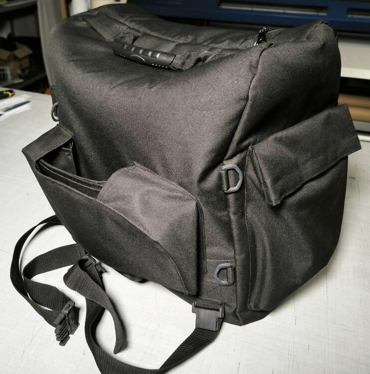 set di due borse nylon Harley Davidson originali c Harley-Davidson (2)