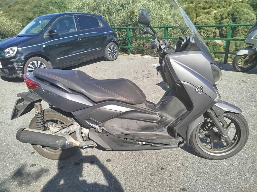 Yamaha X-Max 250 ABS (2014 - 16) (2)