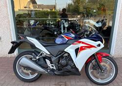 Honda CBR 250 R (2010 - 14) usata