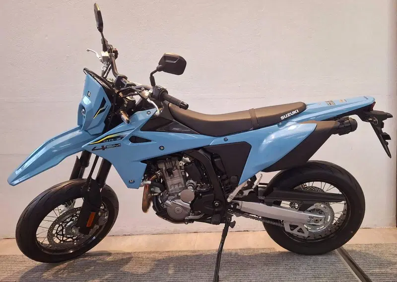 Suzuki DR-Z4SM (2025 - 26) (2)