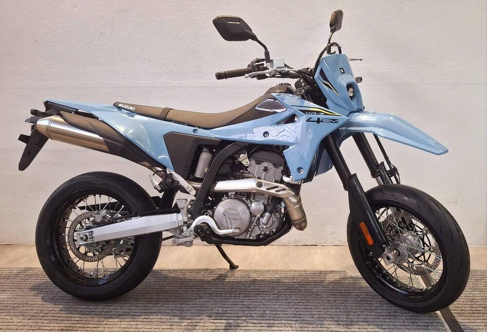 Suzuki DR-Z4SM (2025)