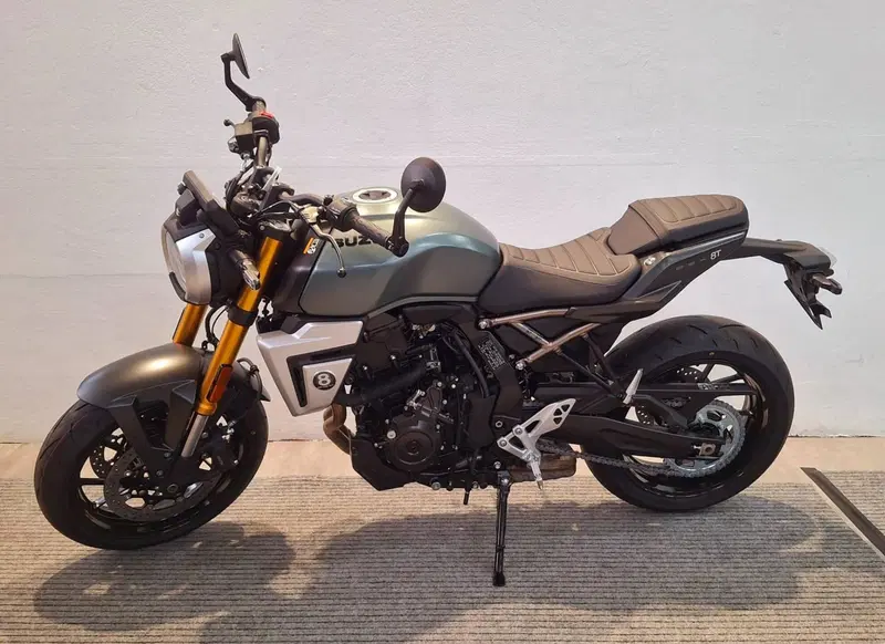 Suzuki GSX-8T (2025 - 26) (2)