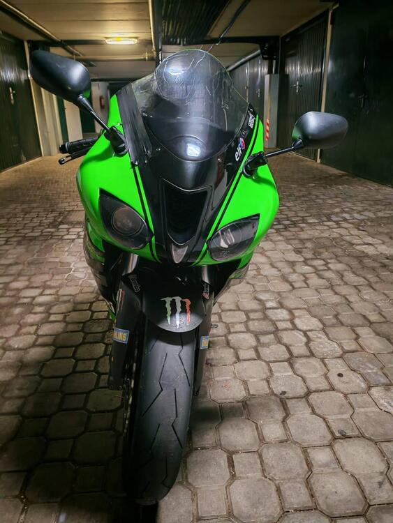 Kawasaki Ninja 600 ZX-6R (2007 - 08) (3)