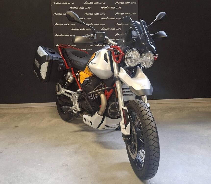Moto Guzzi V85 TT (2021 - 23) (2)