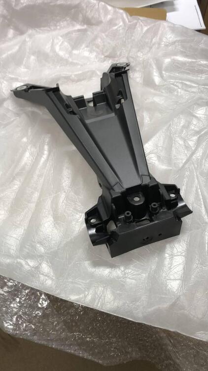 PORTATARGA PER HONDA FORZA 750. CODICE 80103MKTD00