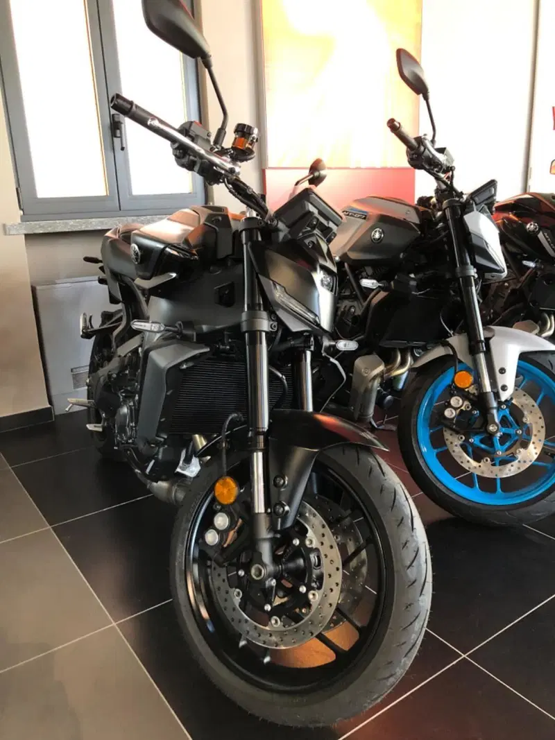 Yamaha MT-09 (2024 - 26)