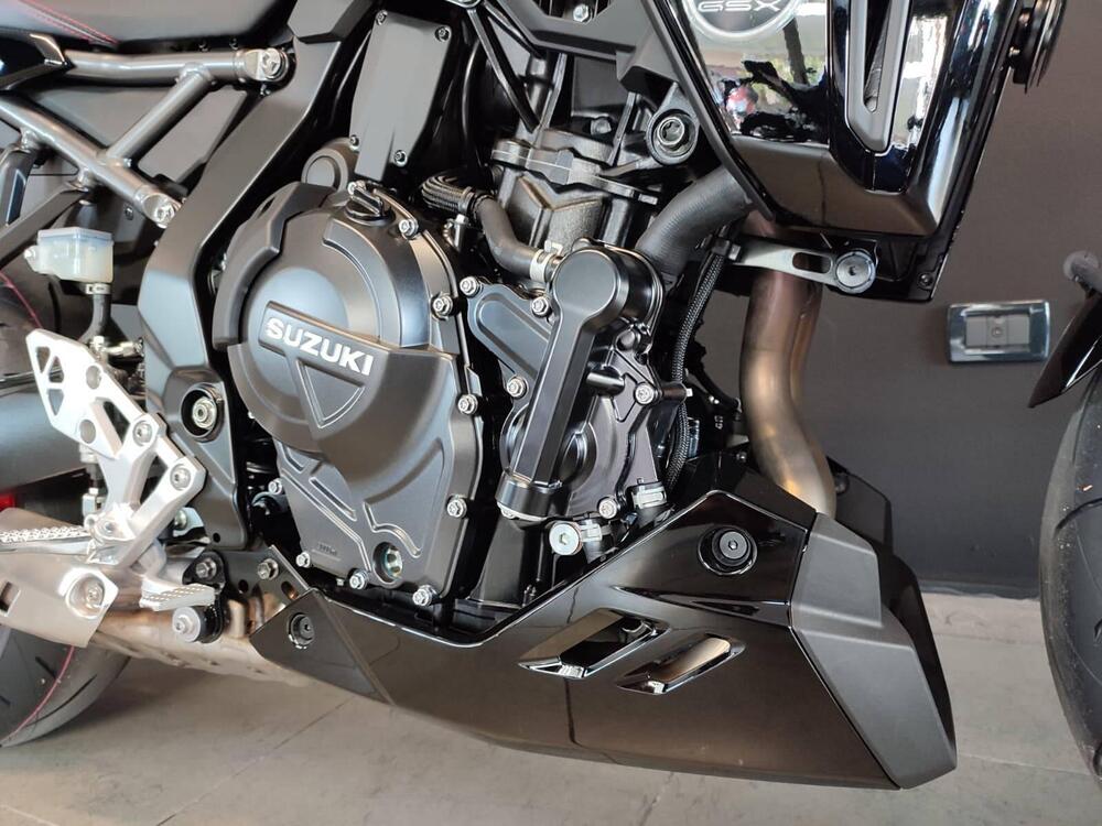 Suzuki GSX-8TT (2025) (3)