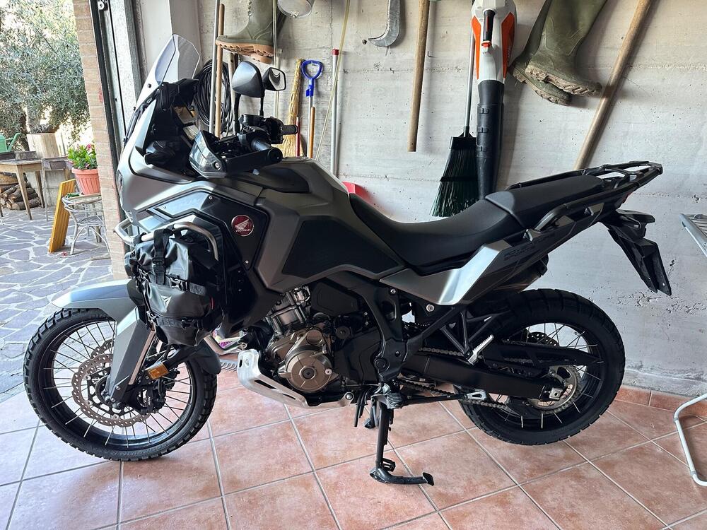 Honda Africa Twin Adventure Sports DCT (2)