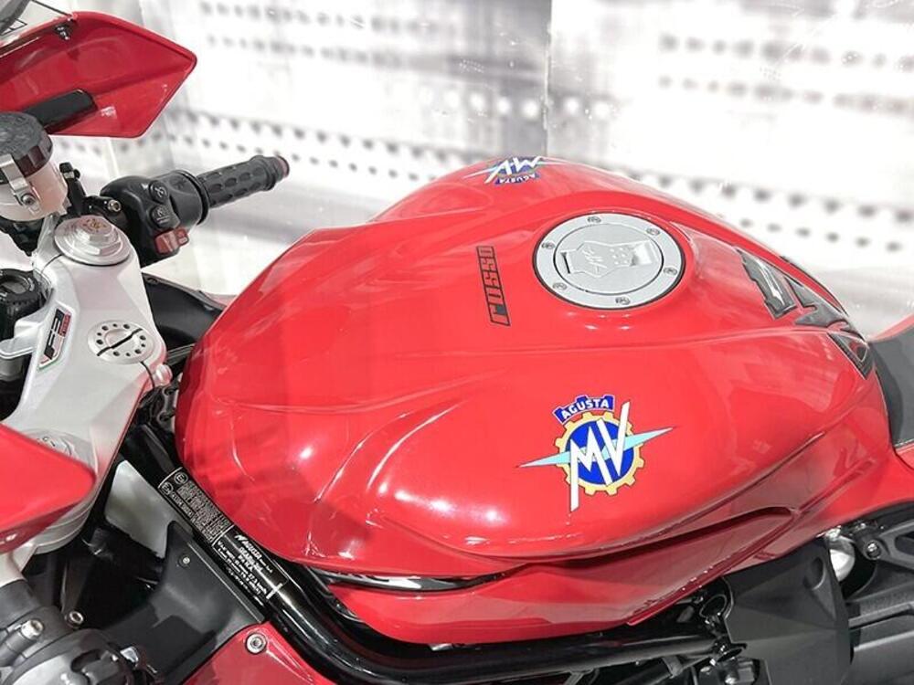 MV Agusta F3 800 Rosso (2021 - 23) (5)